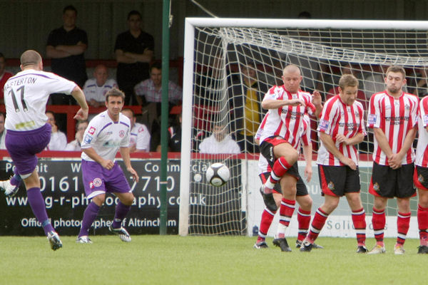 Ebbsfleet United defender Dave Winfield outlines his style of play after  joining from York City