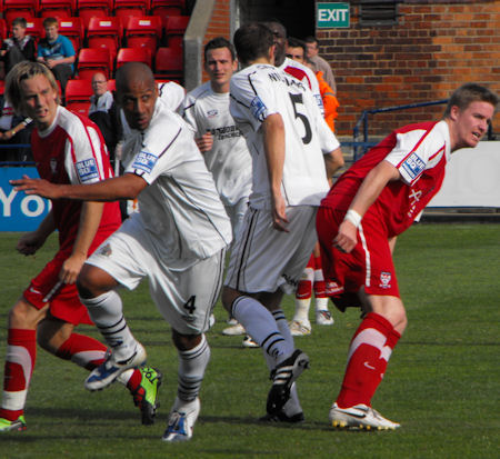 Ebbsfleet United defender Dave Winfield outlines his style of play after  joining from York City