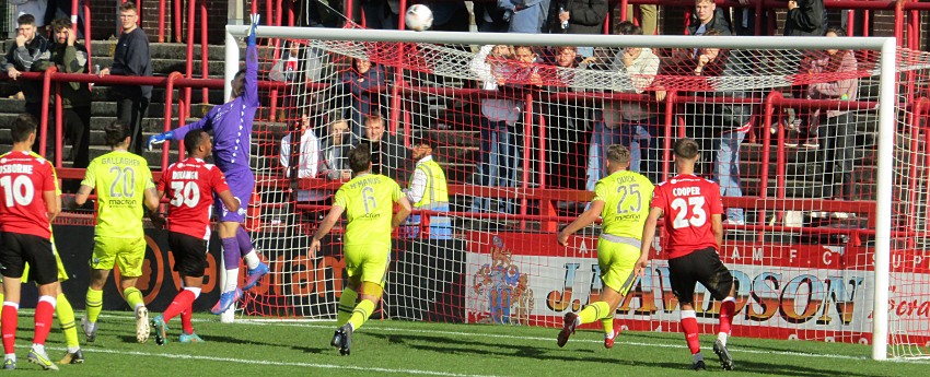 Shaymen make it back-to-back wins with dominant victory at Ebbsfleet