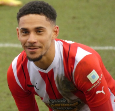 Altrincham FC announce half-price tickets to celebrate signing of United  loanee, Maxi Oydele